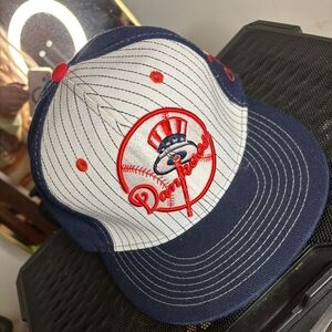 Grassroots California 420 Hat New York Dankees Yankees Limited Edition Fitted